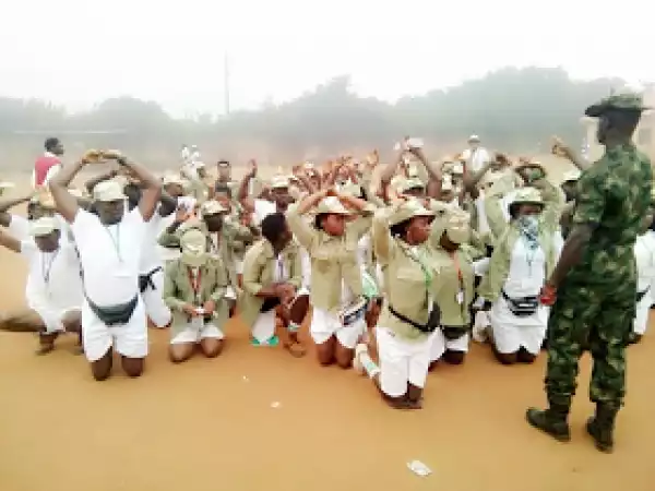 Corps members made to kneel down as punishnment at Abia state NYSC orientation camp